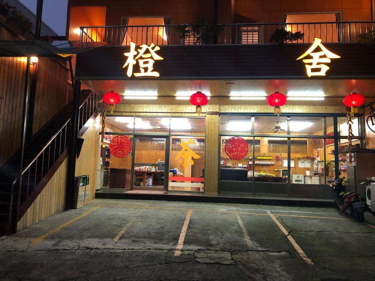 Апартаменты Chingjing ‧ Orange Scotia Ренай Экстерьер фото